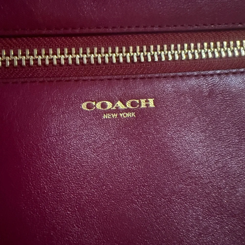 Coach Deep Port Cross Body Flight bag, model 25362 preowned - Picture 5 of 16